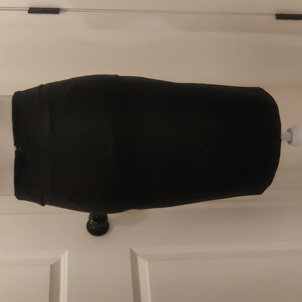 Karen Millen Black Pencil Assymetrical Lined Skirt with Buckle Detail Sz 2 - Picture 4 of 11